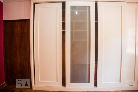 Casa à venda com 174m², 3 quartos e 3 vagas Casa à venda com 174m², 3 quartos e 3 vagasQuarto 1