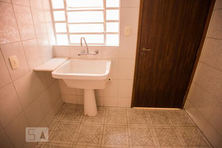 Casa à venda com 174m², 3 quartos e 3 vagas Casa à venda com 174m², 3 quartos e 3 vagasÁrea de Serviço