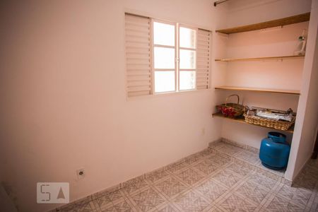 Casa à venda com 174m², 3 quartos e 3 vagas Casa à venda com 174m², 3 quartos e 3 vagasQuarto de Serviço