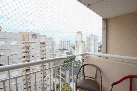 Apartamento à venda com 65m², 2 quartos e 2 vagas Apartamento à venda com 65m², 2 quartos e 2 vagasVaranda