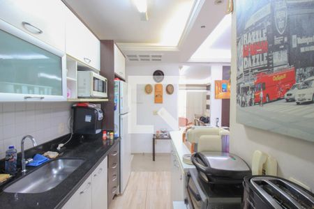 Apartamento à venda com 65m², 2 quartos e 2 vagas Apartamento à venda com 65m², 2 quartos e 2 vagasCozinha