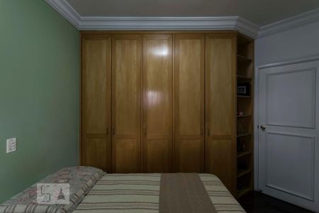 Apartamento à venda com 200m², 4 quartos e 4 vagasQuarto 3 - Suíte (Armários)