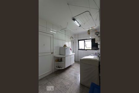 Apartamento à venda com 200m², 4 quartos e 4 vagasLavanderia