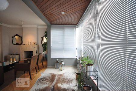 varanda de apartamento para alugar com 3 quartos, 157m² em Vila Suzana, São Paulo