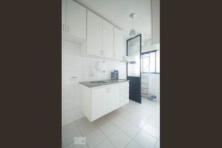 Cozinha de apartamento para alugar com 2 quartos, 60m² em Vila Monte Alegre, São Paulo