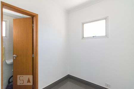 Apartamento à venda com 180m², 4 quartos e 3 vagas Apartamento à venda com 180m², 4 quartos e 3 vagasQuarto de Serviço