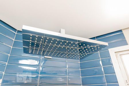 Apartamento à venda com 180m², 4 quartos e 3 vagas Apartamento à venda com 180m², 4 quartos e 3 vagasDucha