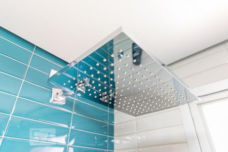 Apartamento à venda com 180m², 4 quartos e 3 vagas Apartamento à venda com 180m², 4 quartos e 3 vagasDucha