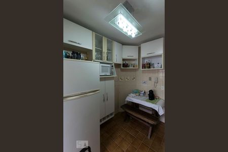 Apartamento para alugar com 75m², 3 quartos e 1 vagaCozinha (Armários)