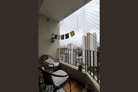 Varanda de apartamento para alugar com 3 quartos, 75m² em Vila Gumercindo, São Paulo