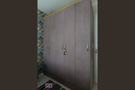 Apartamento para alugar com 75m², 3 quartos e 1 vagaQuarto 3 (Armários)