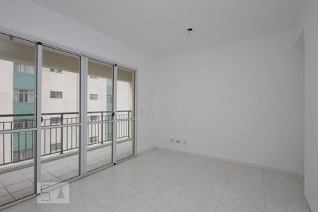 Sala de apartamento para alugar com 2 quartos, 80m² em Quarta Parada , São Paulo