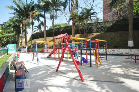 Apartamento para alugar com 97m², 3 quartos e 1 vagaplayground