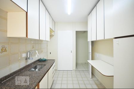 Apartamento para alugar com 97m², 3 quartos e 1 vagacozinha