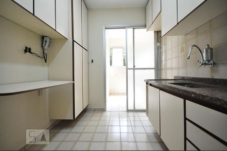 Apartamento para alugar com 97m², 3 quartos e 1 vagacozinha