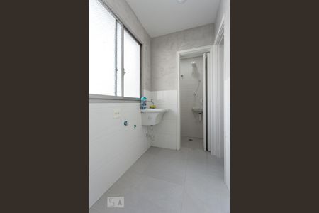 Apartamento à venda com 74m², 2 quartos e 1 vaga Apartamento à venda com 74m², 2 quartos e 1 vagaÁrea de serviço