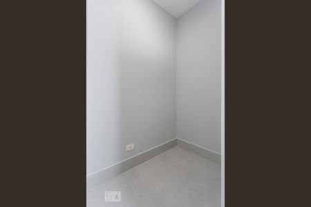 Apartamento à venda com 74m², 2 quartos e 1 vaga Apartamento à venda com 74m², 2 quartos e 1 vagaQuarto de serviço