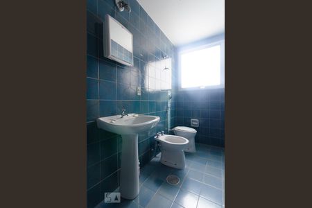 Banheiro de apartamento para alugar com 1 quarto, 57m² em Centro, Campinas