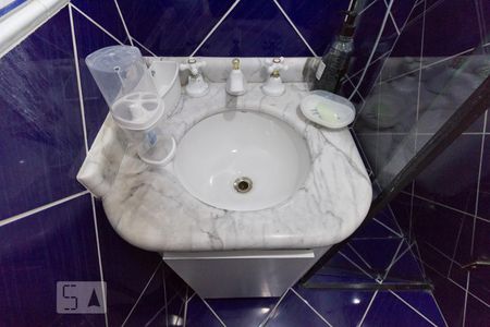 Banheiro de apartamento para alugar com 3 quartos, 72m² em Vila Brasílio Machado, São Paulo