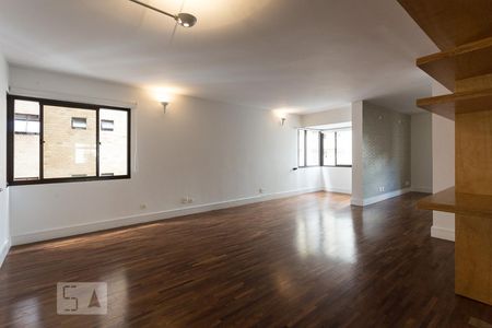 Sala de apartamento para alugar com 3 quartos, 120m² em Vila Uberabinha, São Paulo