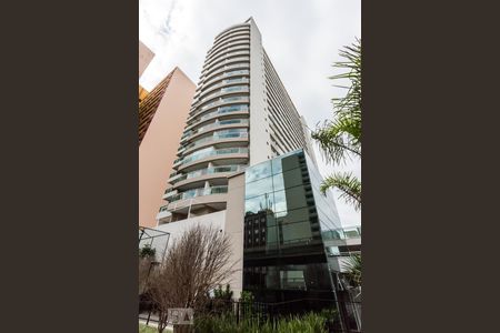 Apartamento à venda com 36m², 1 quarto e 1 vaga Apartamento à venda com 36m², 1 quarto e 1 vagaFachada