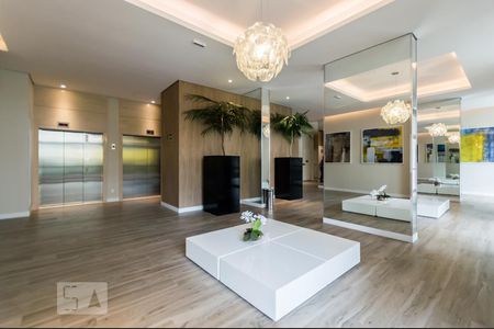 Apartamento à venda com 36m², 1 quarto e 1 vaga Apartamento à venda com 36m², 1 quarto e 1 vagaHall social