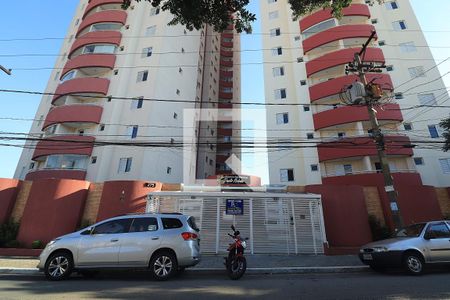 Apartamento à venda com 90m², 3 quartos e 2 vagasFachada e portaria