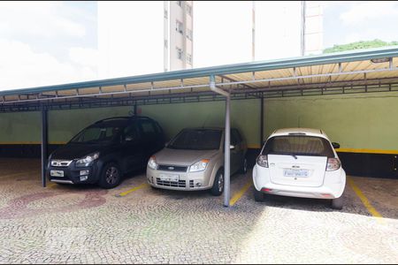Apartamento à venda com 68m², 2 quartos e 1 vaga Apartamento à venda com 68m², 2 quartos e 1 vagaGaragem