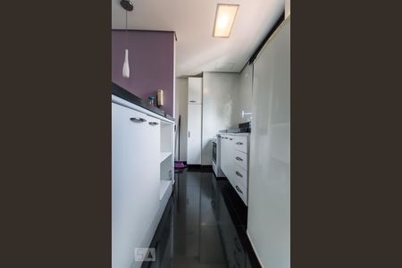 Cozinha de kitnet/studio para alugar com 1 quarto, 50m² em Pinheiros, São Paulo