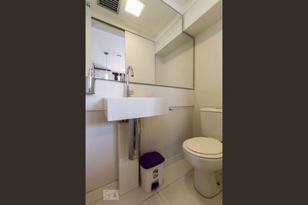 Lavabo de kitnet/studio para alugar com 1 quarto, 50m² em Pinheiros, São Paulo
