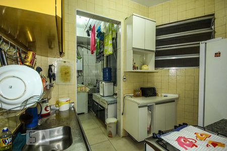Apartamento à venda com 80m², 2 quartos e sem vagaCozinha