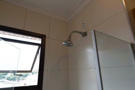 Apartamento para alugar com 96m², 3 quartos e 2 vagasBanheiro social (Chuveiro)