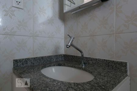 Apartamento para alugar com 60m², 1 quarto e sem vagaBanheiro (Torneira)