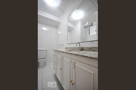 banheiro de apartamento à venda com 3 quartos, 70m² em Instituto de Previdência, São Paulo