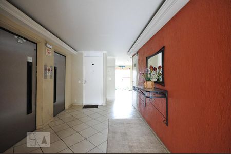 Apartamento à venda com 70m², 3 quartos e 1 vagahall social