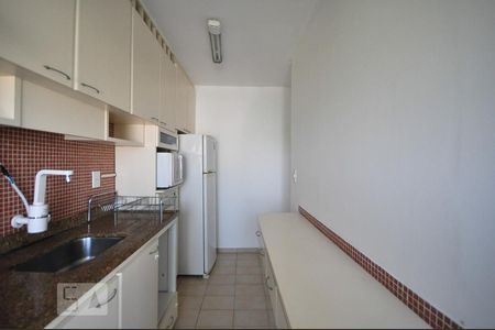 Apartamento à venda com 70m², 3 quartos e 1 vagacozinha