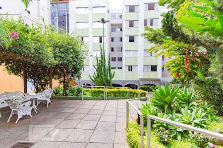 Apartamento à venda com 170m², 4 quartos e 2 vagas Apartamento à venda com 170m², 4 quartos e 2 vagasÁrea comum