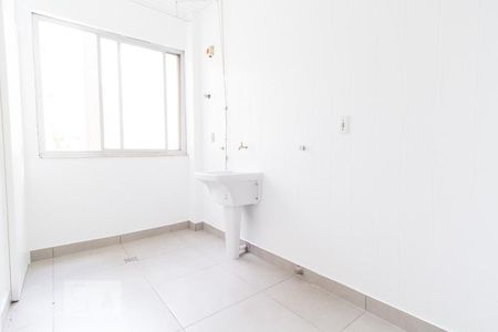 Apartamento à venda com 170m², 4 quartos e 2 vagas Apartamento à venda com 170m², 4 quartos e 2 vagasÁrea de serviço