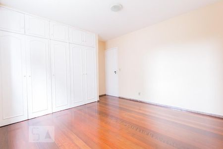 Apartamento à venda com 170m², 4 quartos e 2 vagas Apartamento à venda com 170m², 4 quartos e 2 vagasQuarto 3