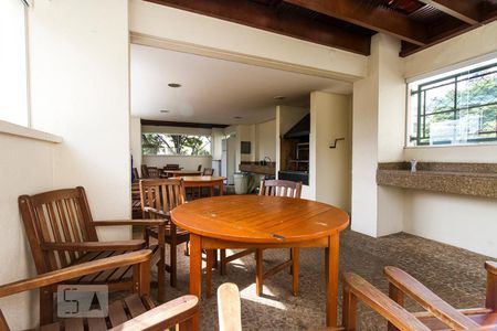 Apartamento à venda com 96m², 3 quartos e 2 vagasChurrasqueira 