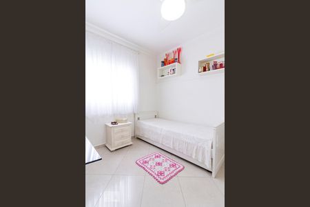 Apartamento à venda com 96m², 3 quartos e 2 vagasQuarto 2 