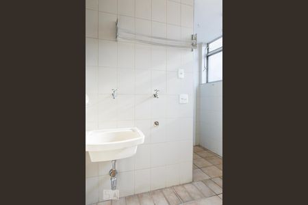 Apartamento à venda com 118m², 3 quartos e 1 vagaÁrea de Serviço