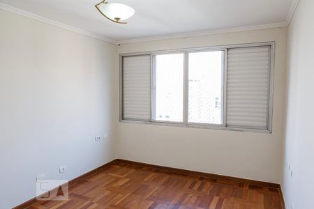 Apartamento à venda com 118m², 3 quartos e 1 vagaQuarto 2