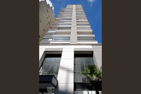 Apartamento à venda com 42m², 1 quarto e 1 vagaFachada