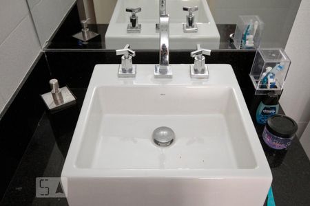 Apartamento à venda com 42m², 1 quarto e 1 vagaBanheiro da Suíte