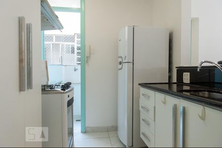 Apartamento à venda com 51m², 1 quarto e sem vaga Apartamento à venda com 51m², 1 quarto e sem vagaCozinha