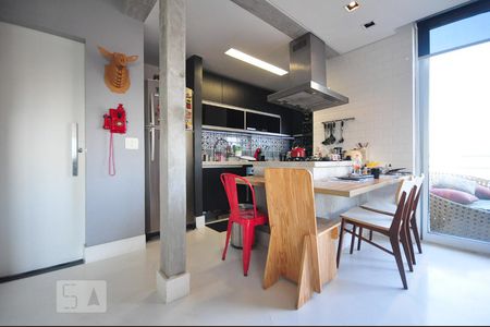 Apartamento à venda com 84m², 1 quarto e 2 vagasCozinha