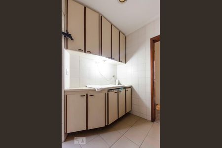 Apartamento à venda com 262m², 4 quartos e 4 vagasLavanderia