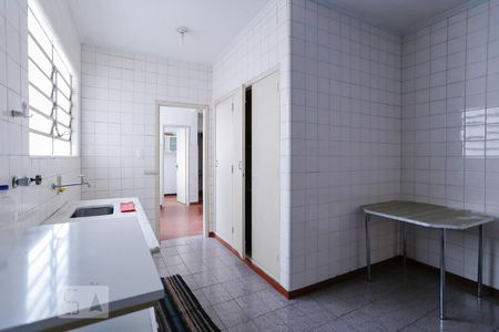 Apartamento à venda com 137m², 3 quartos e sem vagaCozinha