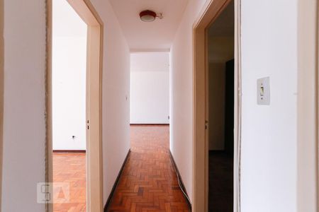 Apartamento à venda com 137m², 3 quartos e sem vagaCorredor